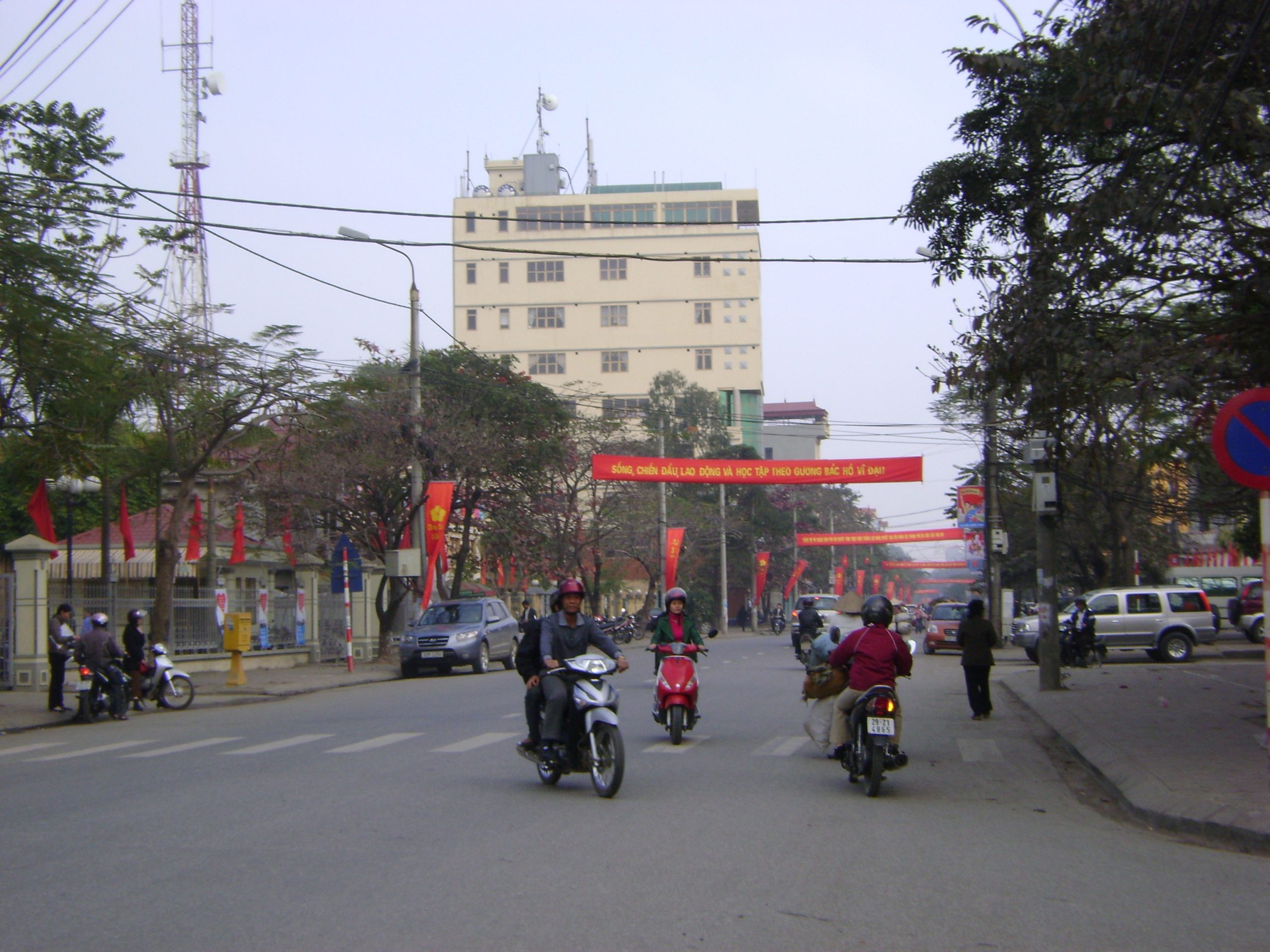 KHẢO SÁT ĐỊA CHẤT XÃ ĐÔNG ANH: GIẢI MÃ NHỮNG "BẪY" ĐỊA TẦNG VÀ TẦM QUAN TRỌNG CỦA VIỆC ĐẶT NỀN MÓNG VỮNG CHẮC